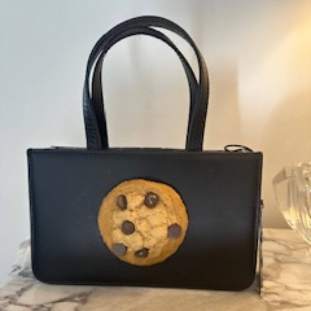 Puppet and Puppets Iconic Small Cookie Bag. NWT. Cult Following!